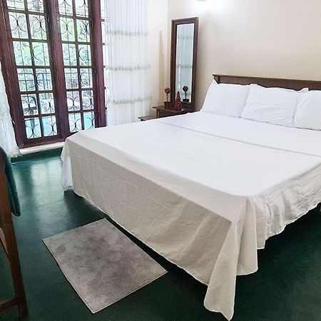 Kandy Guest House Kiribathkumbura Extérieur photo